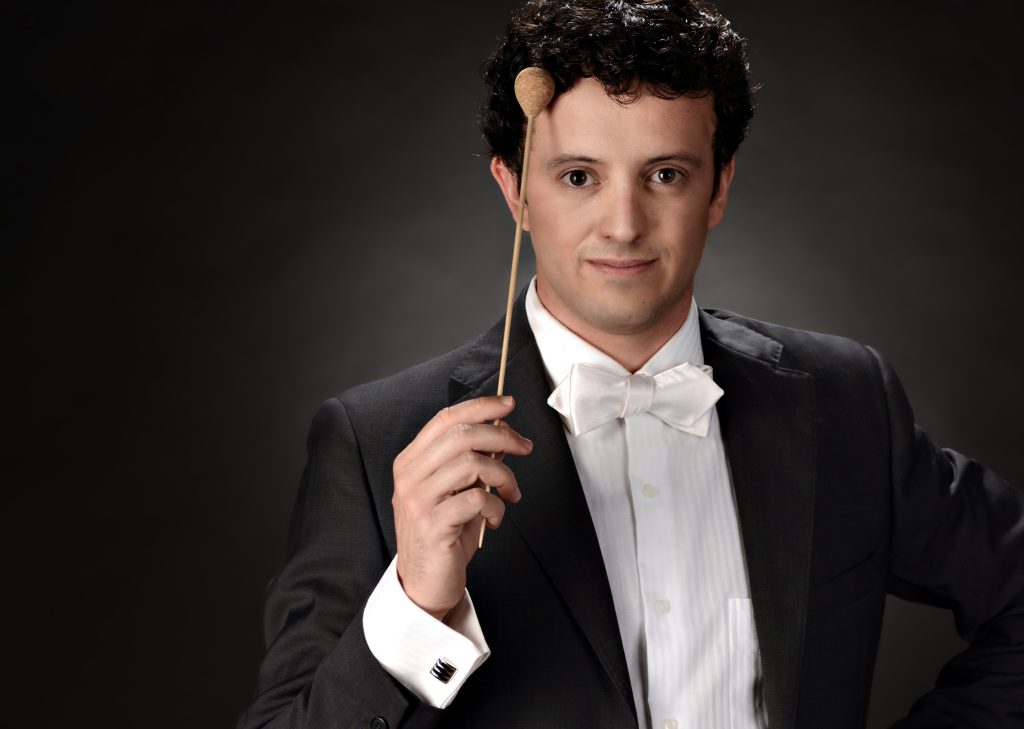 Thiago Tiberio with batton